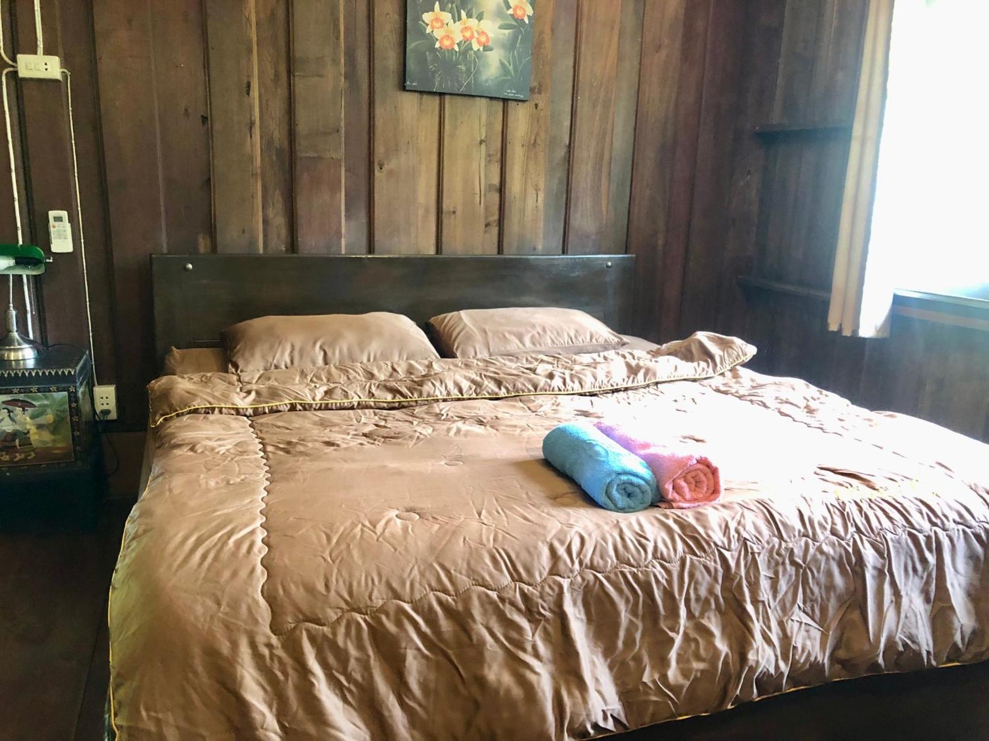 Ban Kaew Mo Ra Glamping & Restaurant Pang Mapha Exterior foto