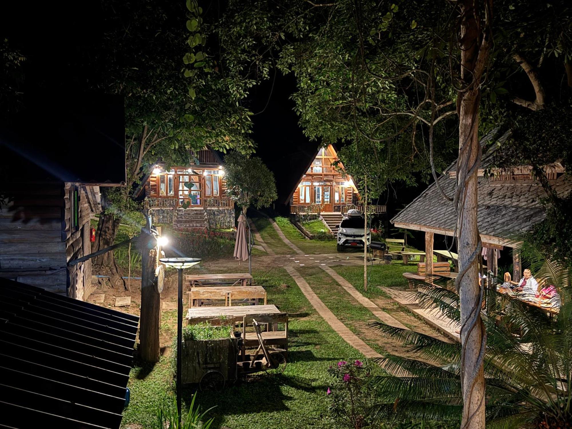 Ban Kaew Mo Ra Glamping & Restaurant Pang Mapha Exterior foto