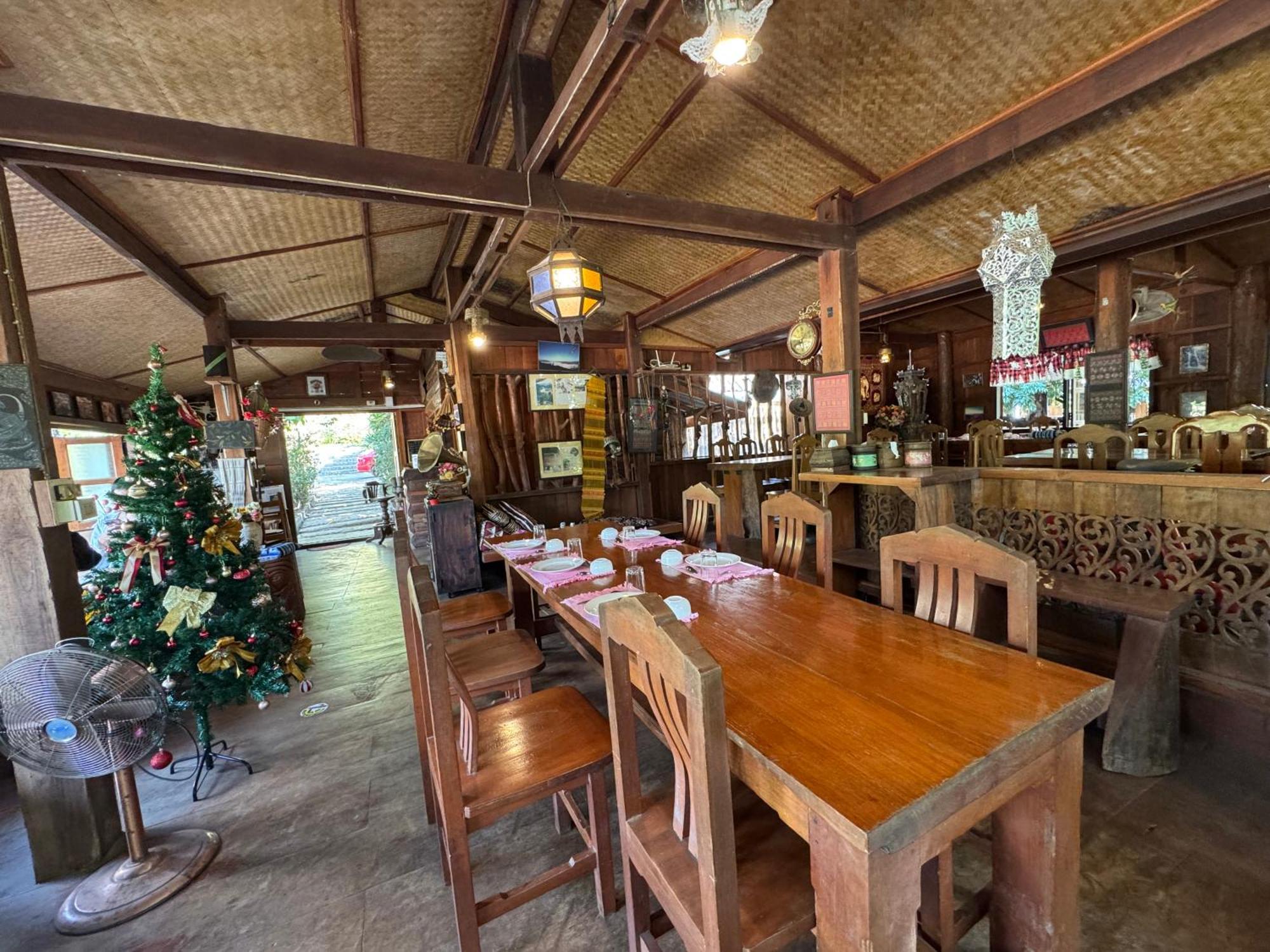 Ban Kaew Mo Ra Glamping & Restaurant Pang Mapha Exterior foto